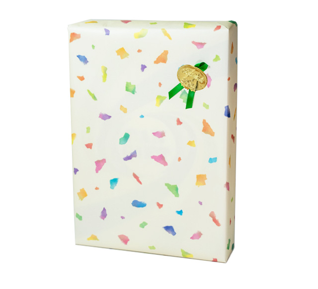 高級感あふれる紙製の化粧箱に入れて包装紙でラッピングするお得なスナップ缶ビール2本用ギフトラッピング 2(クリックで切り替え)